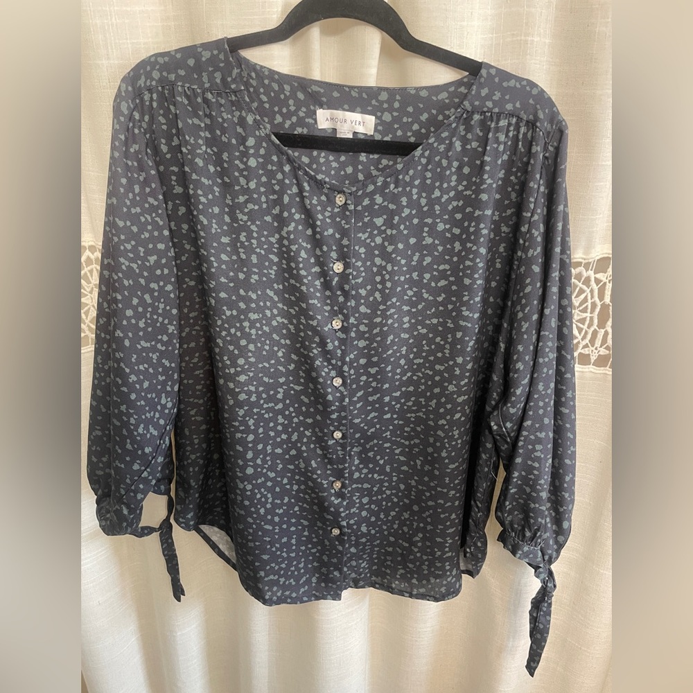 Amour Vert Tencel Blouse M